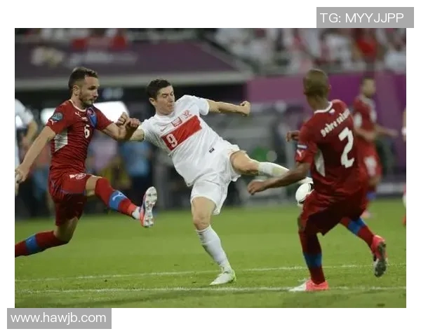 波兰与捷克足球对决精彩回顾及赛后分析