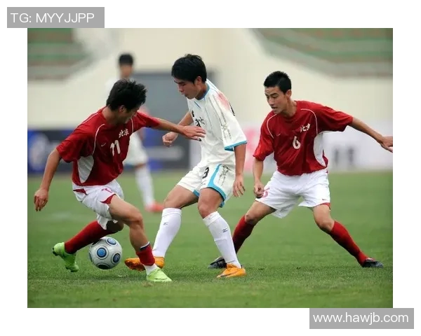 上海足球队包夹战术解析与深度剖析探秘 上海足球队包夹战术解析与深度剖析探秘