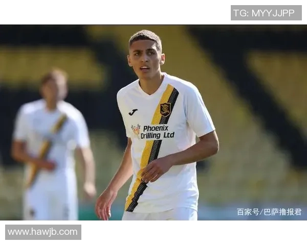 哈茨与罗斯郡精彩对决比分揭晓赛季走势分析与战术解析 哈茨与罗斯郡精彩对决比分揭晓赛季走势分析与战术解析